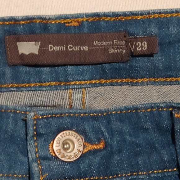 levi's mid rise skinny demi curve